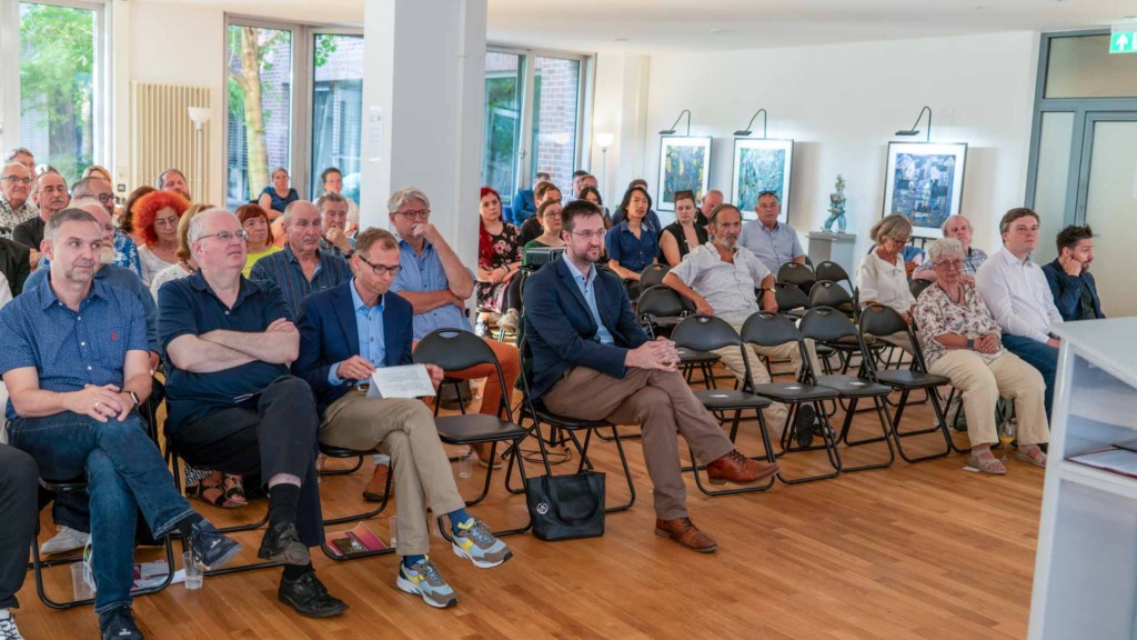 Eröffnung des Abgeordnetenbüros von Eric Recke in Leipzig