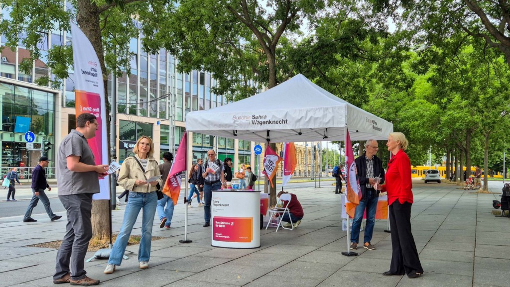 Kampagnenstart in Dresden "Weg mit Merz"