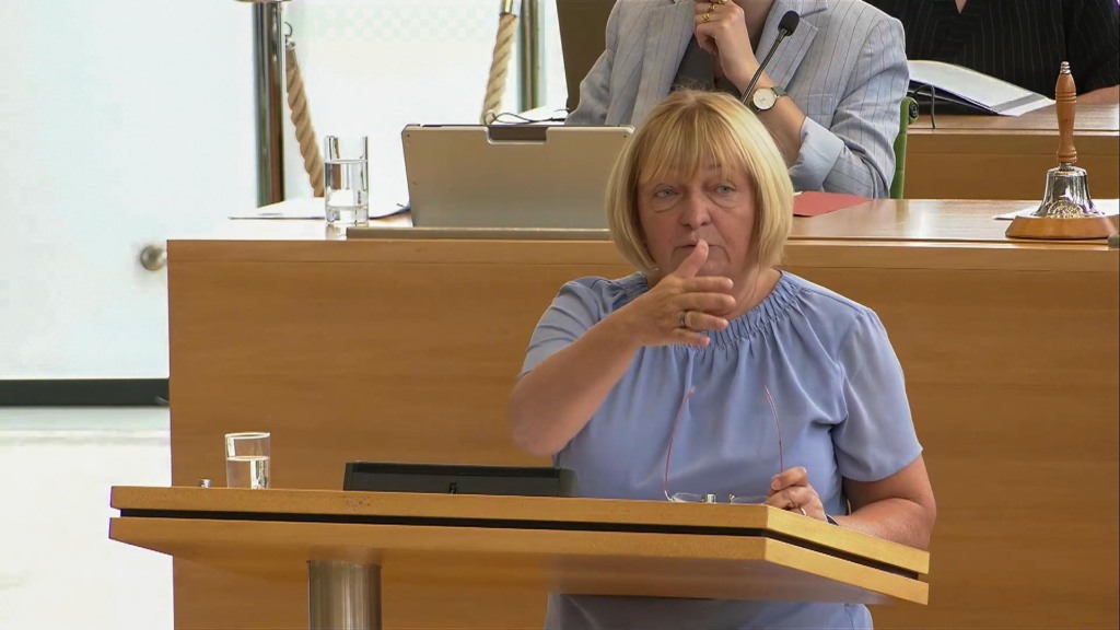 Finanzpolitische Sprechering Uta Knebel bei der Debatte zur Einbringung des Doppelhaushalts 2027/2028 im Sächsischen Landtag