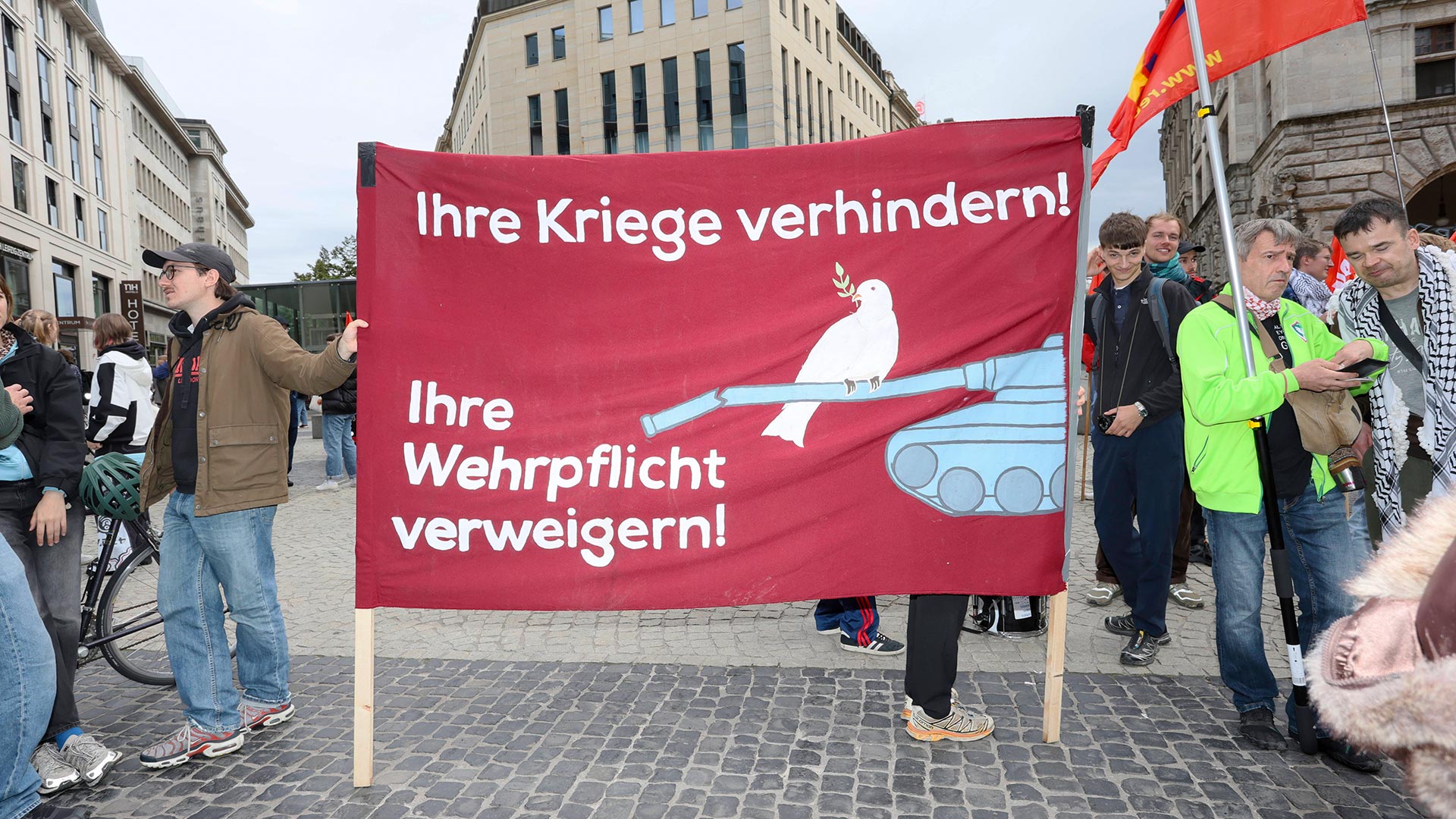 Gegen Militarisierung und das US-israelische Rüstungsunternehmen Covenant
